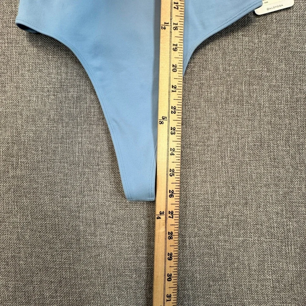 Alo Yoga Sleek Back Bodysuit Womens Size XXS Tile Blue T-Back Thong Stretch NEW‎